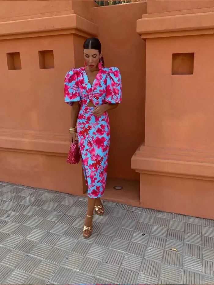 Bold Abstract Print Midi Dress with Pleated Sleeves