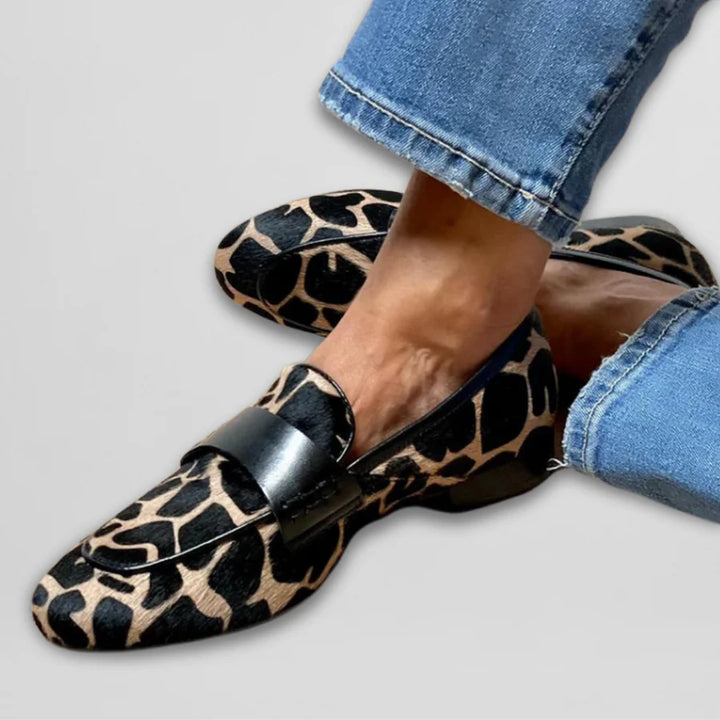 Queen | Animal Print Loafers