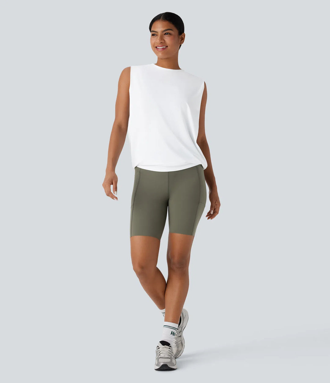 Round Neck Ruched Cool Touch Yoga Tank Top-UPF50+